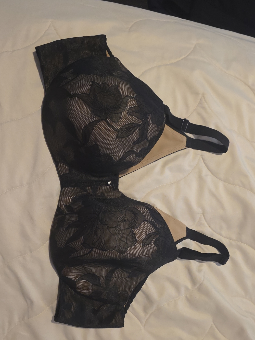 Cacique Black Floral Lace Backsmoothing 44D